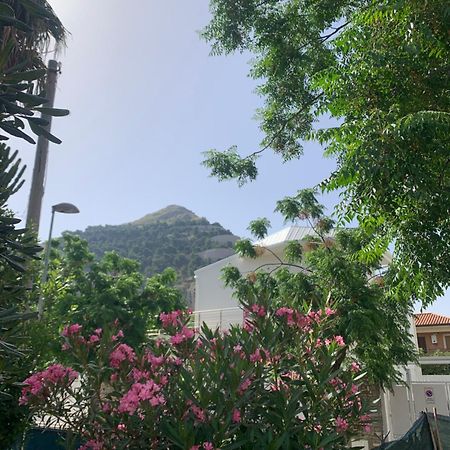 La Dolce Vita Mondello - Villa In ปาแลร์โม ภายนอก รูปภาพ